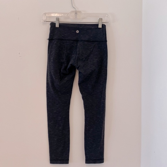 Lululemon leggings - Picture 4 of 4